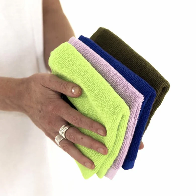 ELECTRIC BLUE FACE WASHER - Image 3