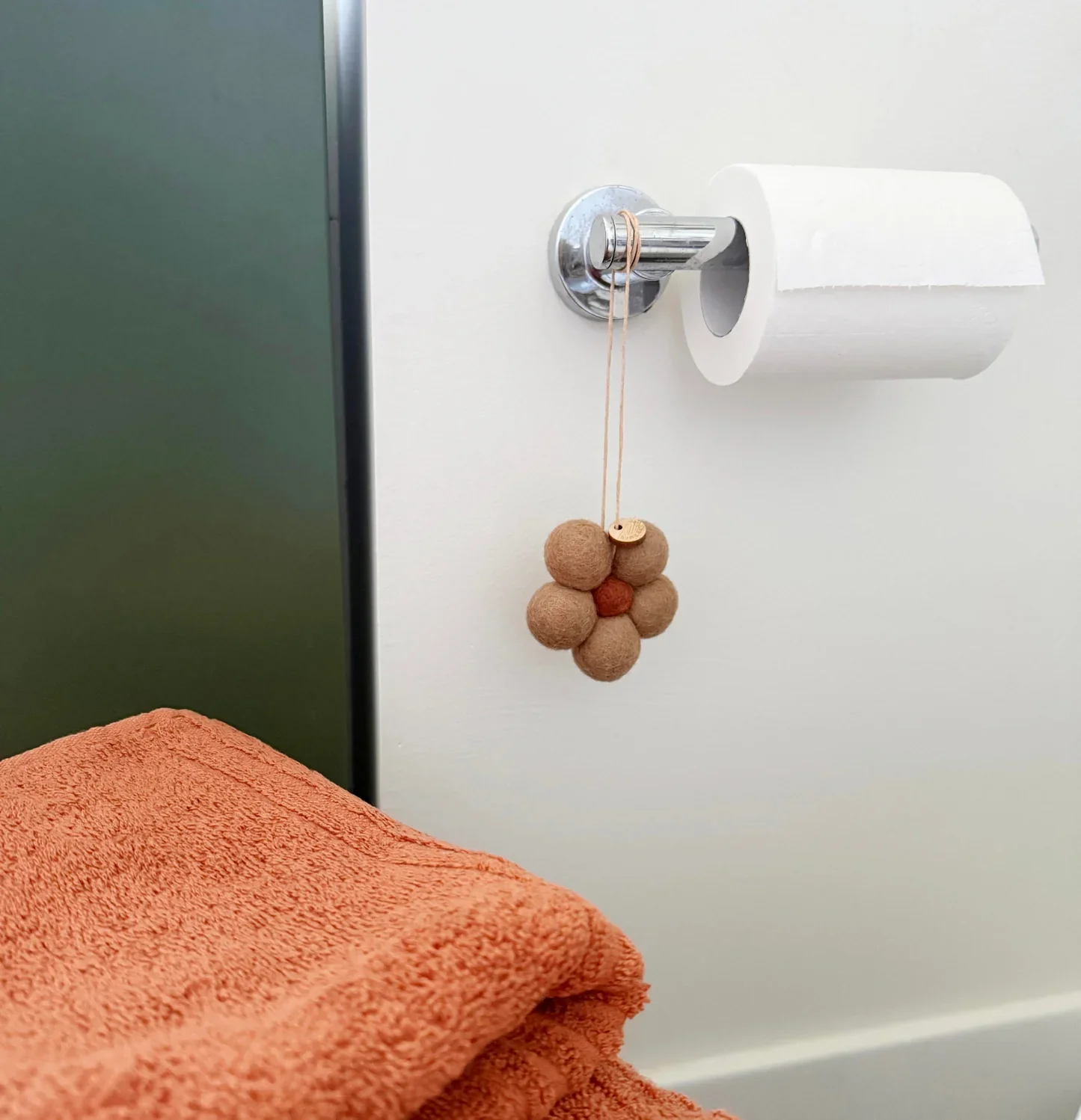 Felt Flower Fresheners - Creamy Caramel - Image 4